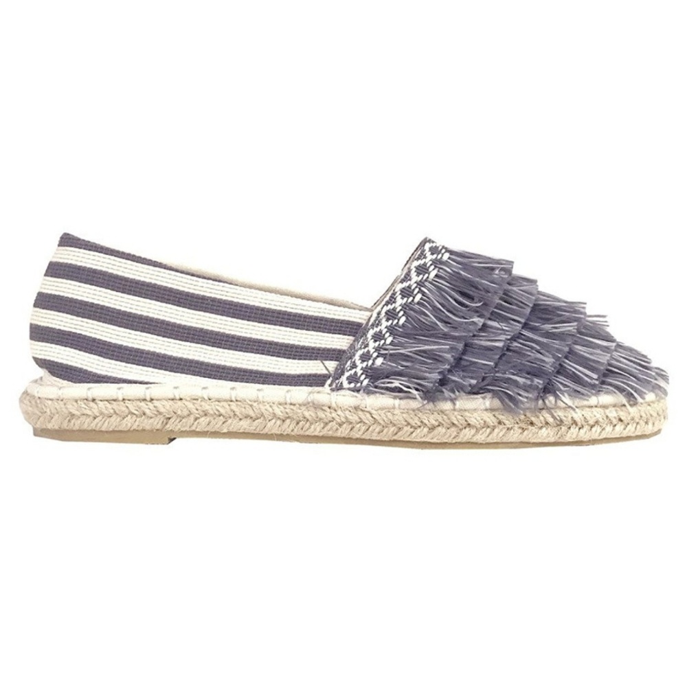 Tiered Fringe Stripe Skimmer Flat 🚨PRICE FIRM🚨 - Picture 7 of 7